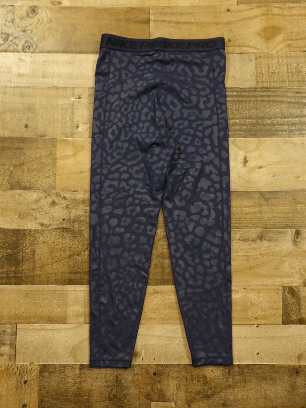 Nike Pro Dri-FIT High-Waisted 7/8 Leggings Women’s Medium Blue Leopard Print - Picture 10 of 12